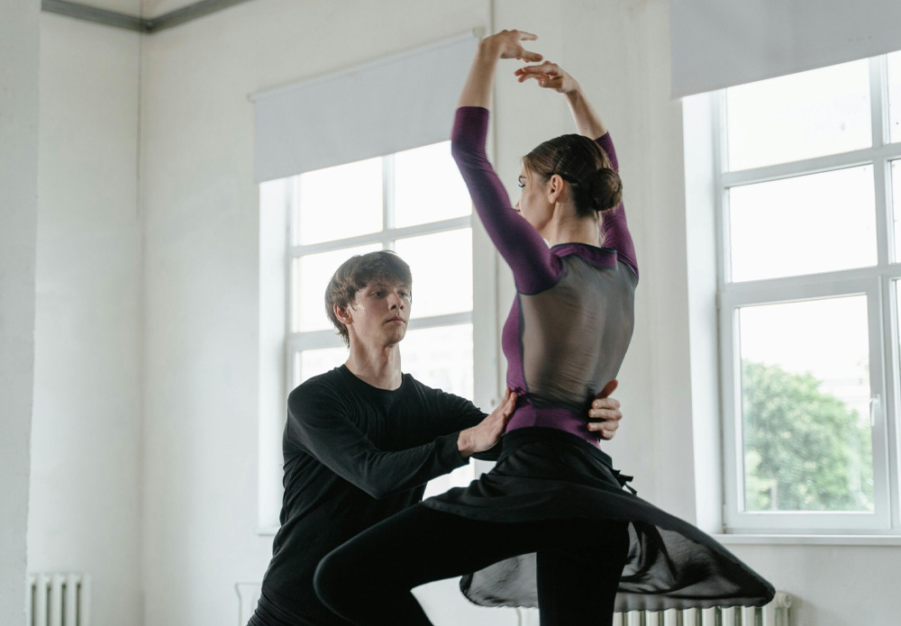 Male perspectives in ballet: Breaking stereotypes and building community | Insights | Isabella