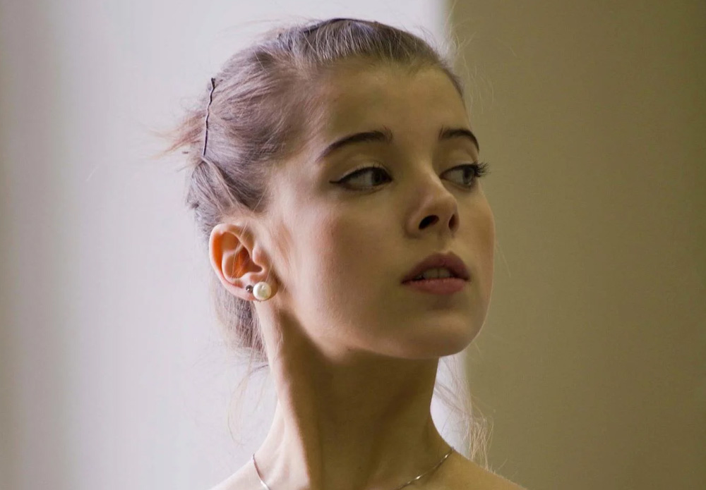 How I Recovered From My Decade Long Eating Disorder | Insights | Isabella