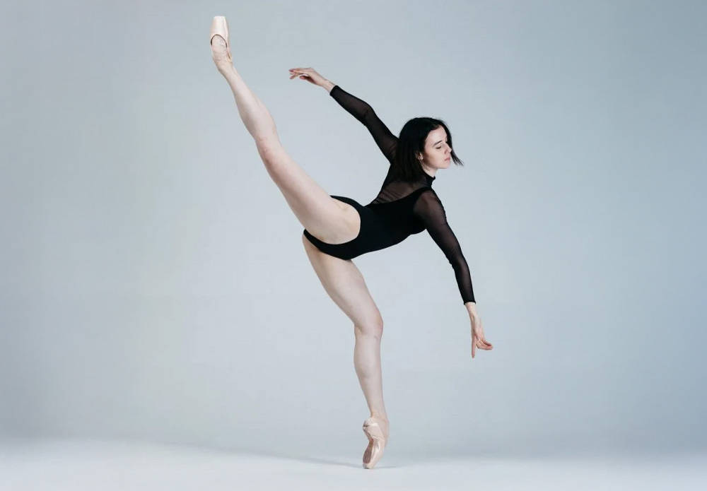 How to Achieve a Beautiful Arabesque | Insights | Isabella