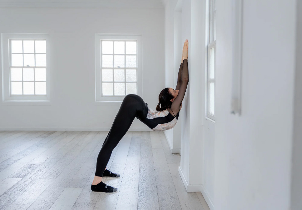 Unleash Your Spine’s Superpowers: Best Mobility Exercises for Ballet Dancers | Insights | Isabella