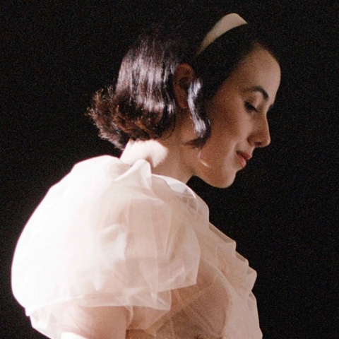 The Late Studio | ISABELLA